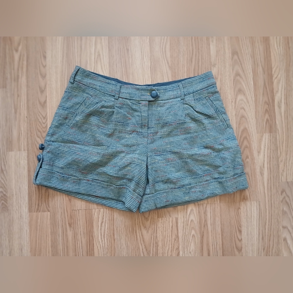 Taikonhu Women's Tweed Shorts